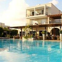 Peridis Family Resort 4*